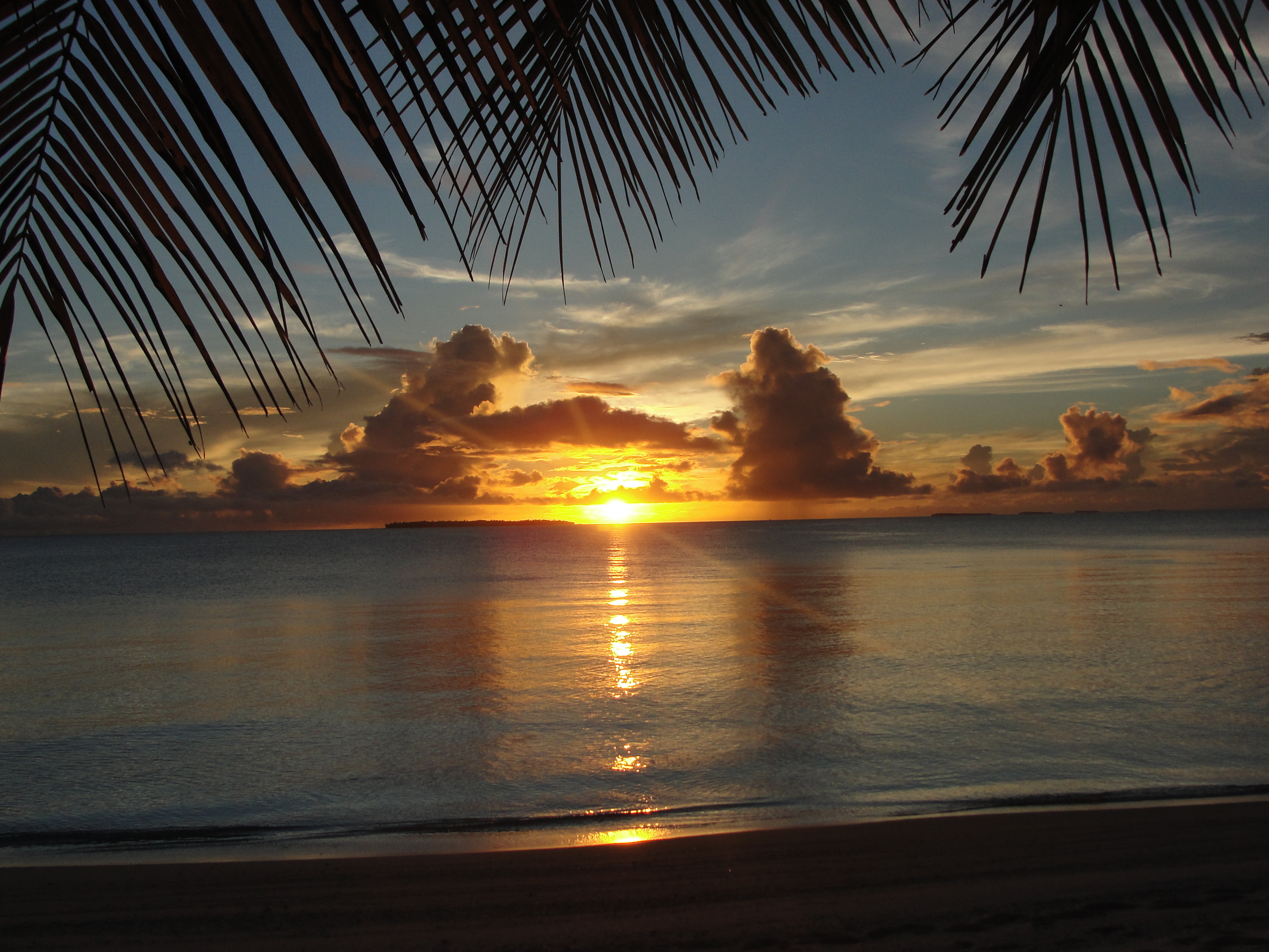 Marshall Islands - Live Like Friday